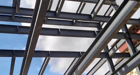 沈陽鋼結(jié)構(gòu)施工廠：鋼結(jié)構(gòu)施工的十大注意事項